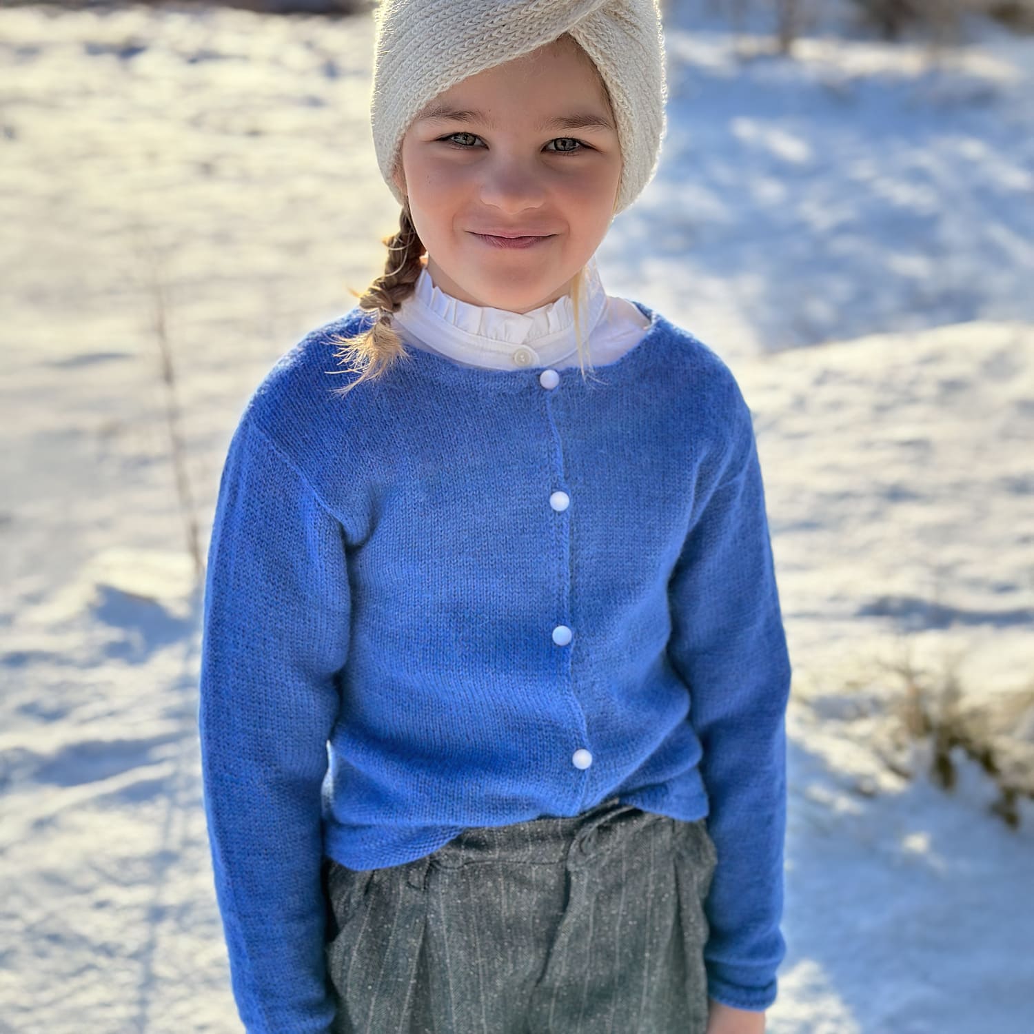 Marais-cardigan-barn-3