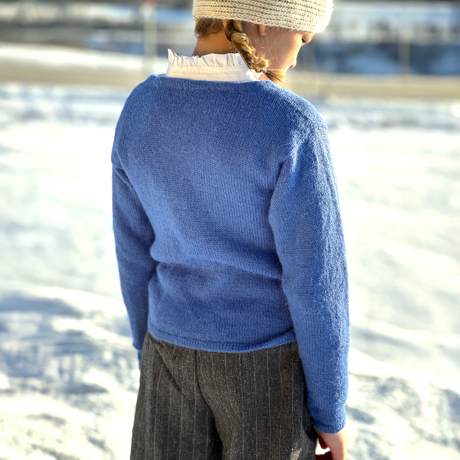 Marais-cardigan-barn-7