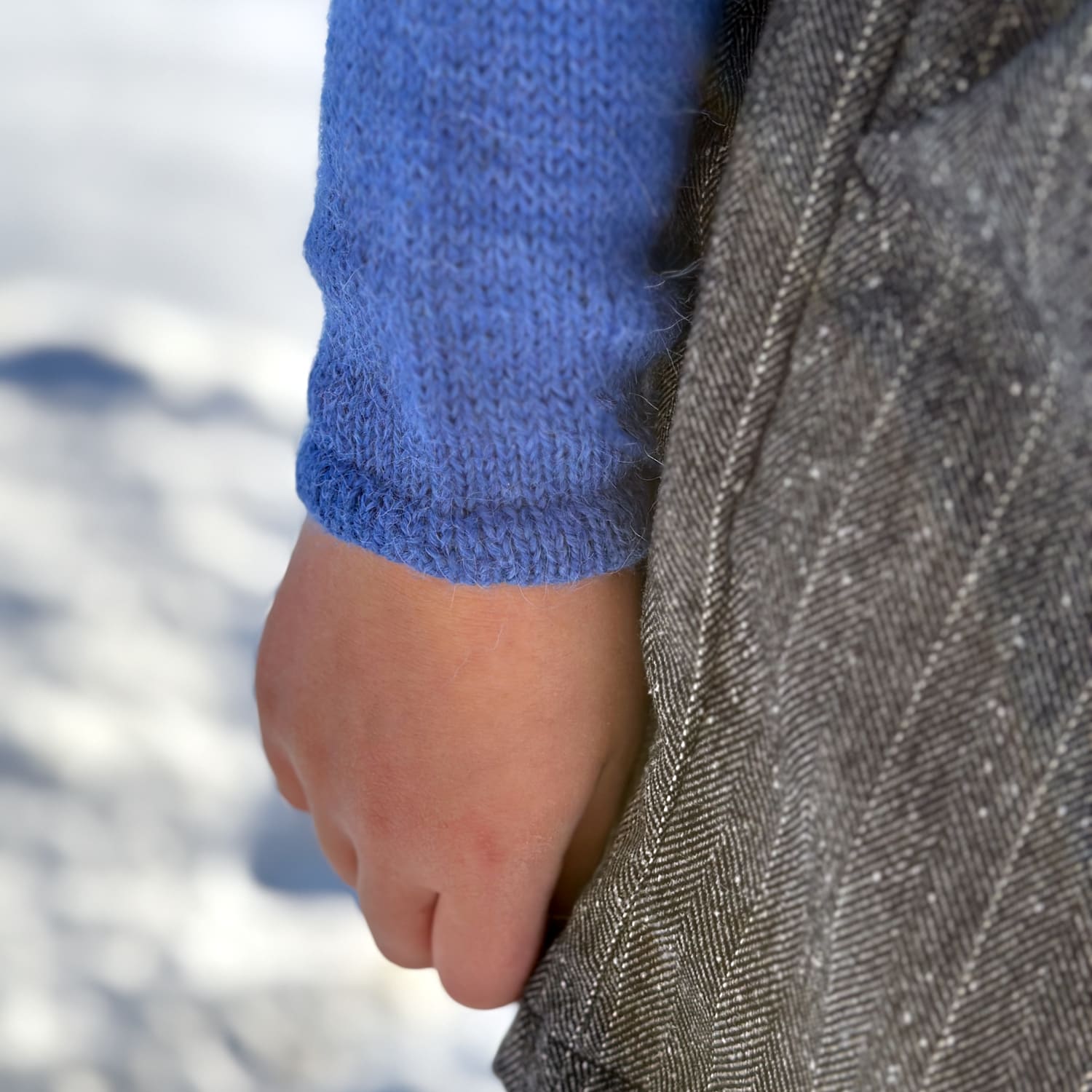 Marais-cardigan-barn-8